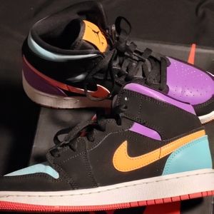 Air Jordan 1 Mid Candy Kids 4 youth